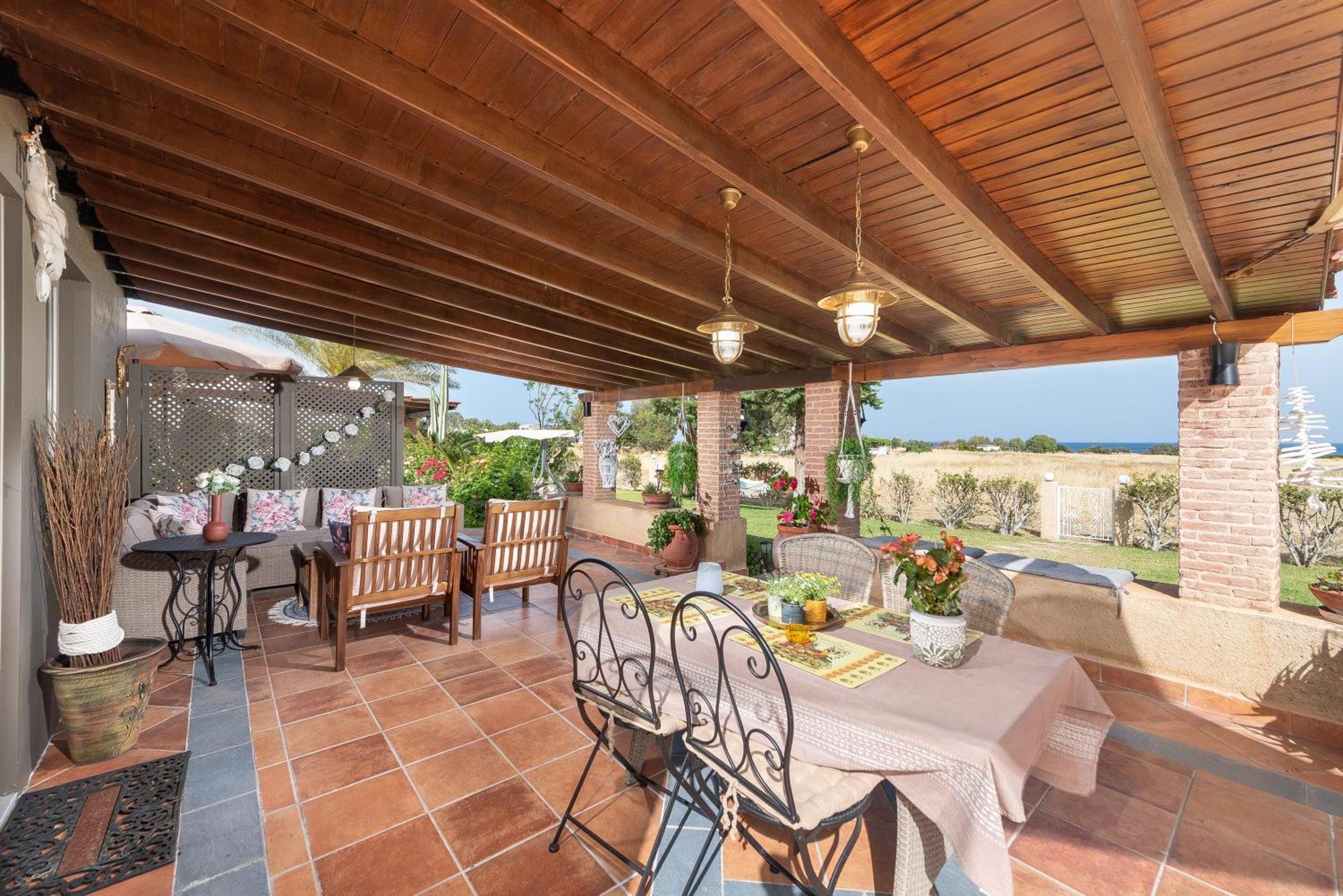 Holiday home Aelia Sea View Gennadi